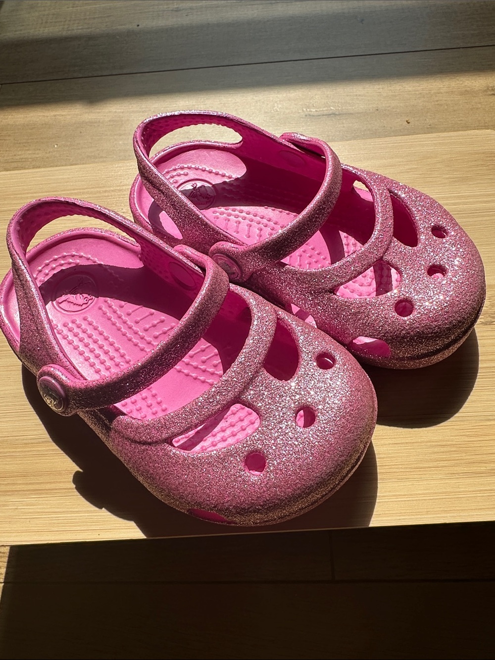 CROCS Kids Glitter Mary Jane Clog - Bright Pink